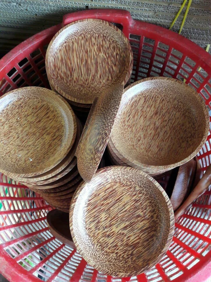 HIGH QUALITY DINNERWARE VIETNAM COCONUT WOOD BOWL- TRADITIONAL HANDICRAFT SHELL BOWL AT LOW PRICE
