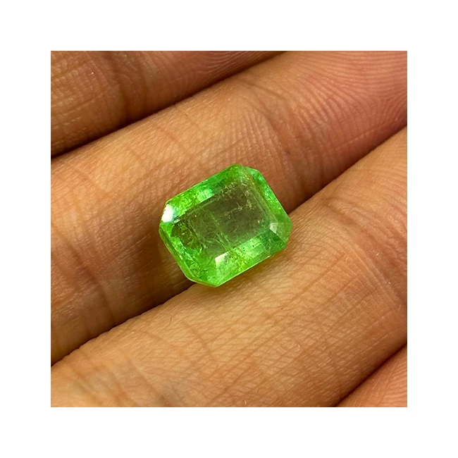 Wholesale 9.5x8.0mm Octagon Emerald Cut Green Colombian Emerald Stone Price