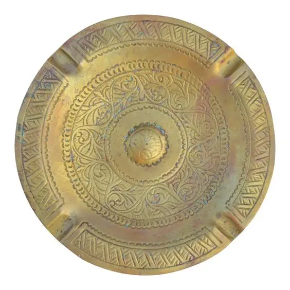 Exclusive Quality Ashtray Lightweight Brass Adults Smoking Dust Collectable Tray Metal Ashtrays For Table decoration