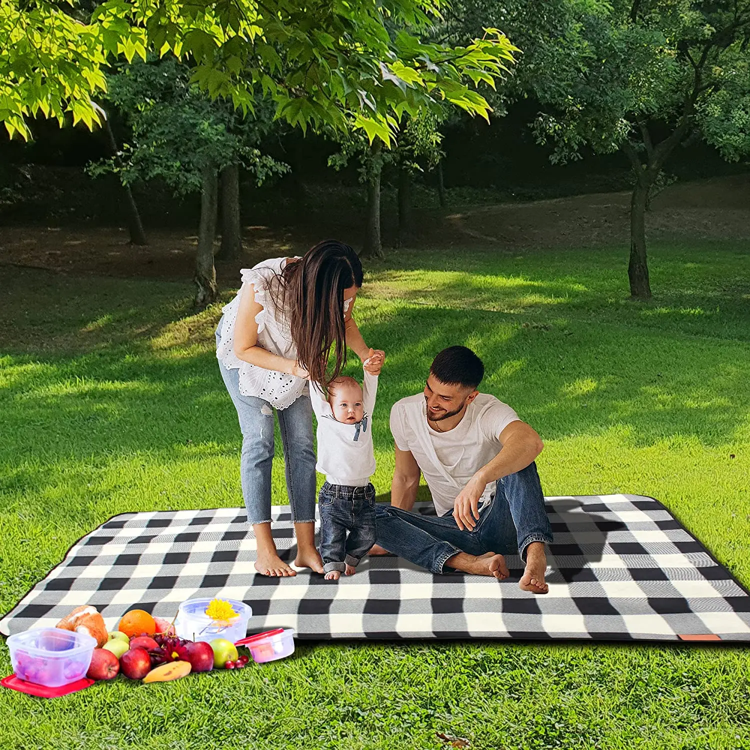 Wholesale Waterproof Polyester Fleece Picnic Blanket With Leather Handle
