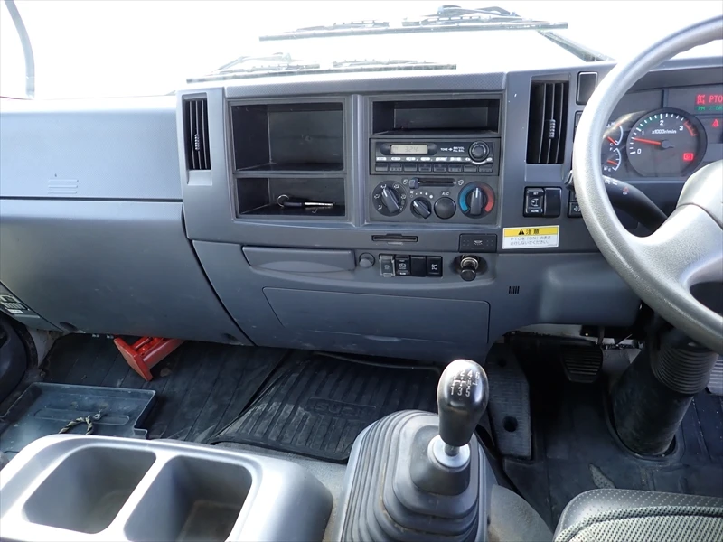 ISUZU ELF Japan Dump Truck