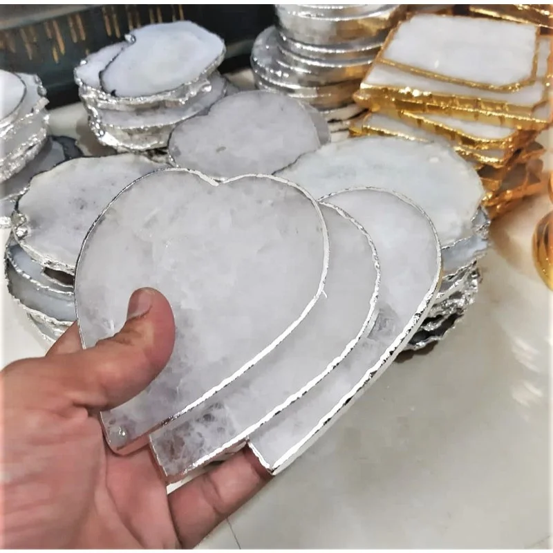 Новинка оптовая продажа белый кварц агат натуральный камень в форме сердца серебряный край чашки подставки ломтики кристаллы ремесла