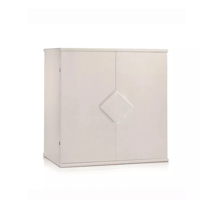 Armoured jewelry chest with pull out necklace bars. Polished white birds eye maple. Safe