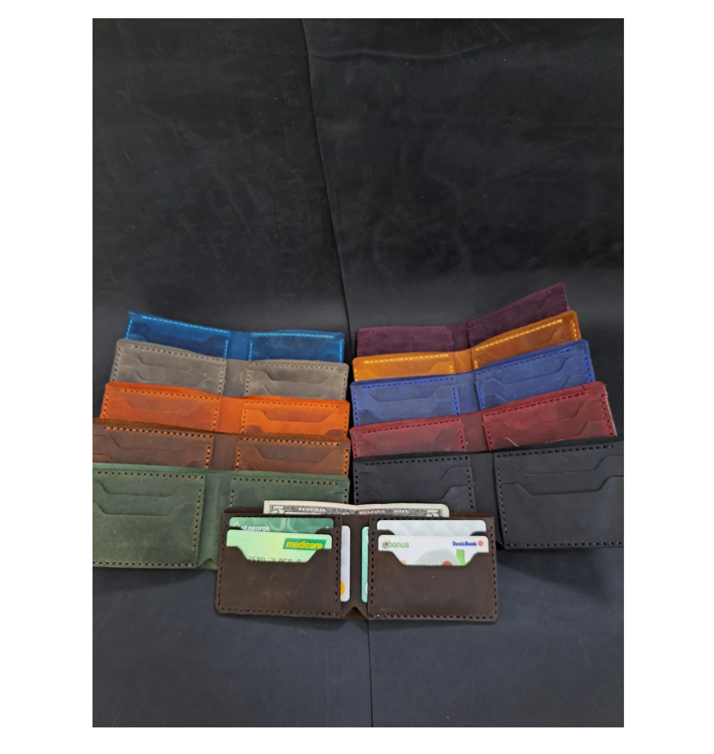 Мужской кожаный бумажник