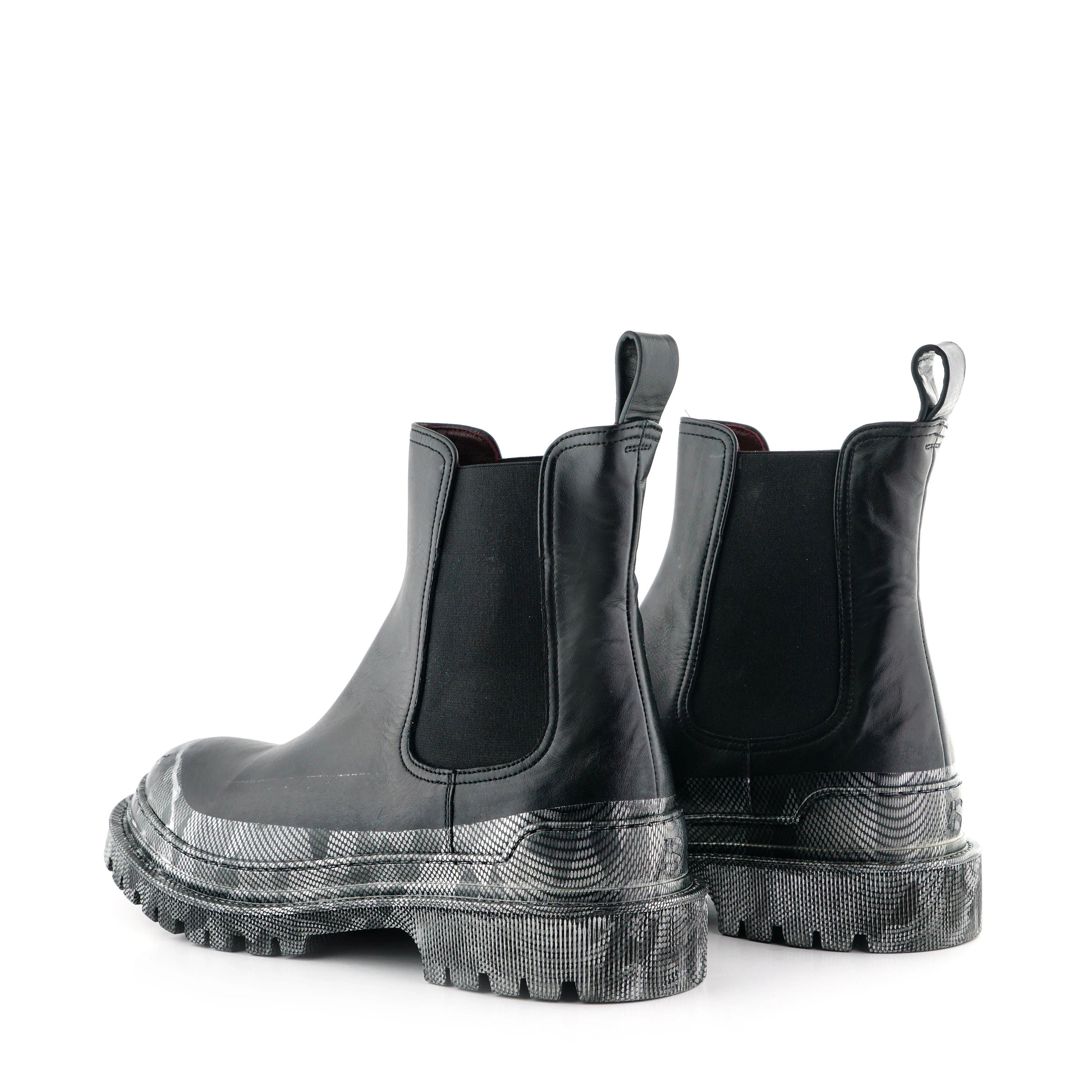 HIGH QUALITY YOUNG HANDMADE HALF HYDRO-DIPPED BLACK LEATHER ANKLE BOOT WALKING MAN MADE in ITALY