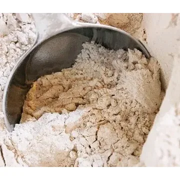 Лучшая цена высокое качество цельная пшеничная мука продажа оптом или в мешках/Высококачественная 25 кг