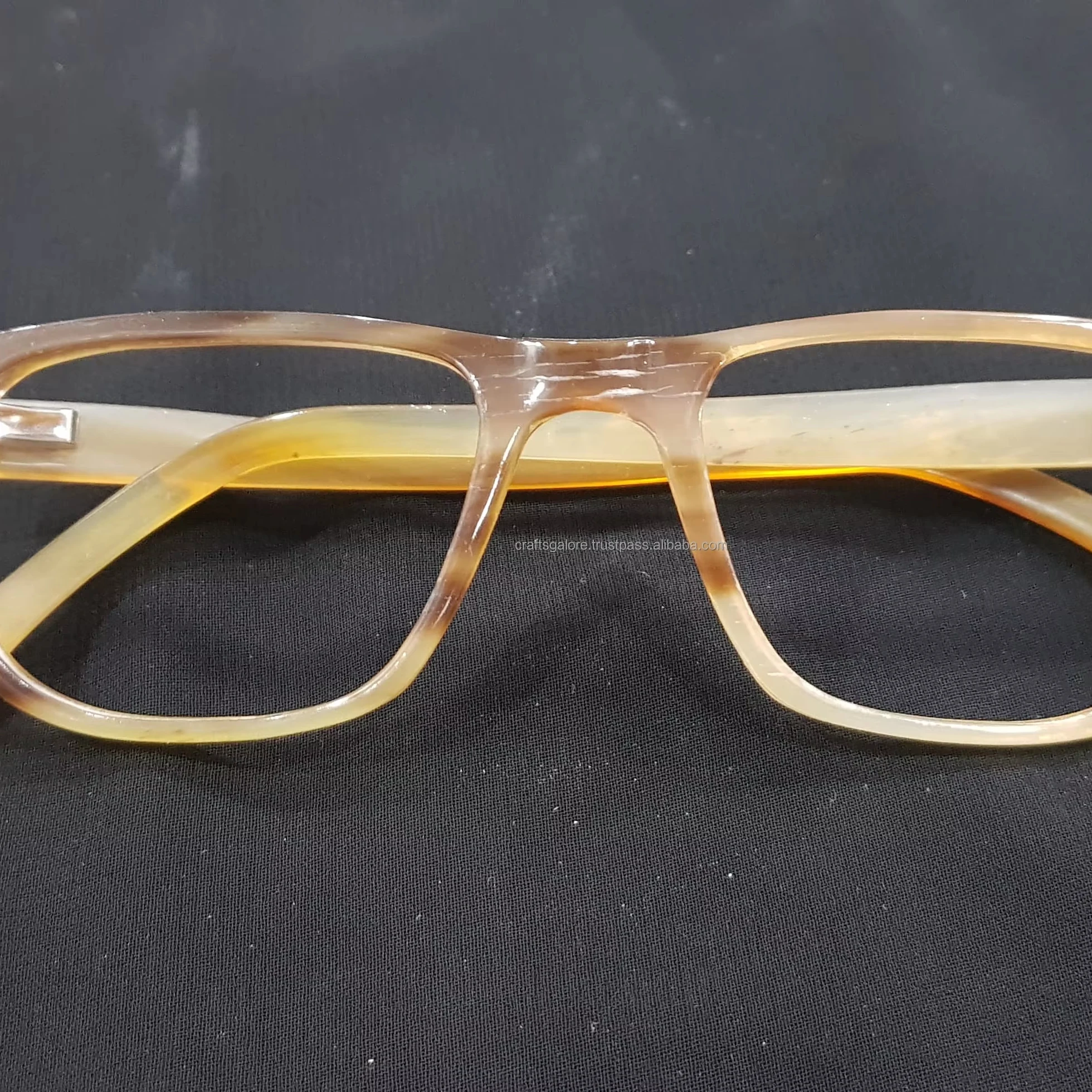 Unique Animal Horn Eyewear Handcrafted Unisex Frames for Individual Expression from India in bulk