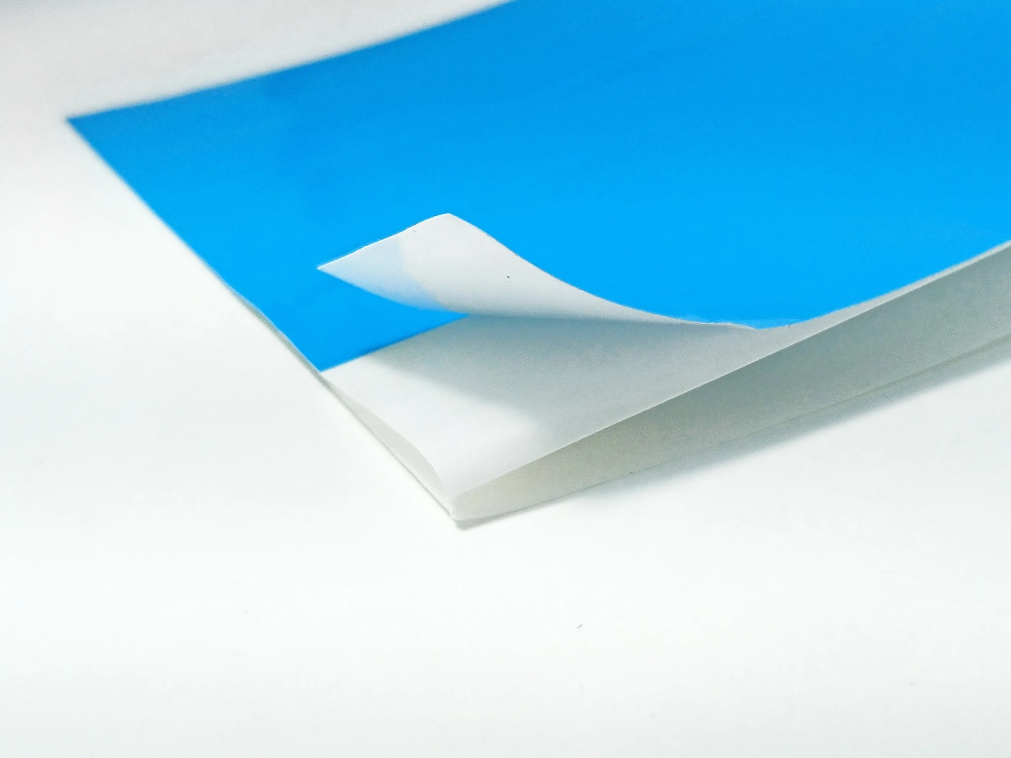 Thermal conductive silicone tape TG-T1000 0.15mm thickness