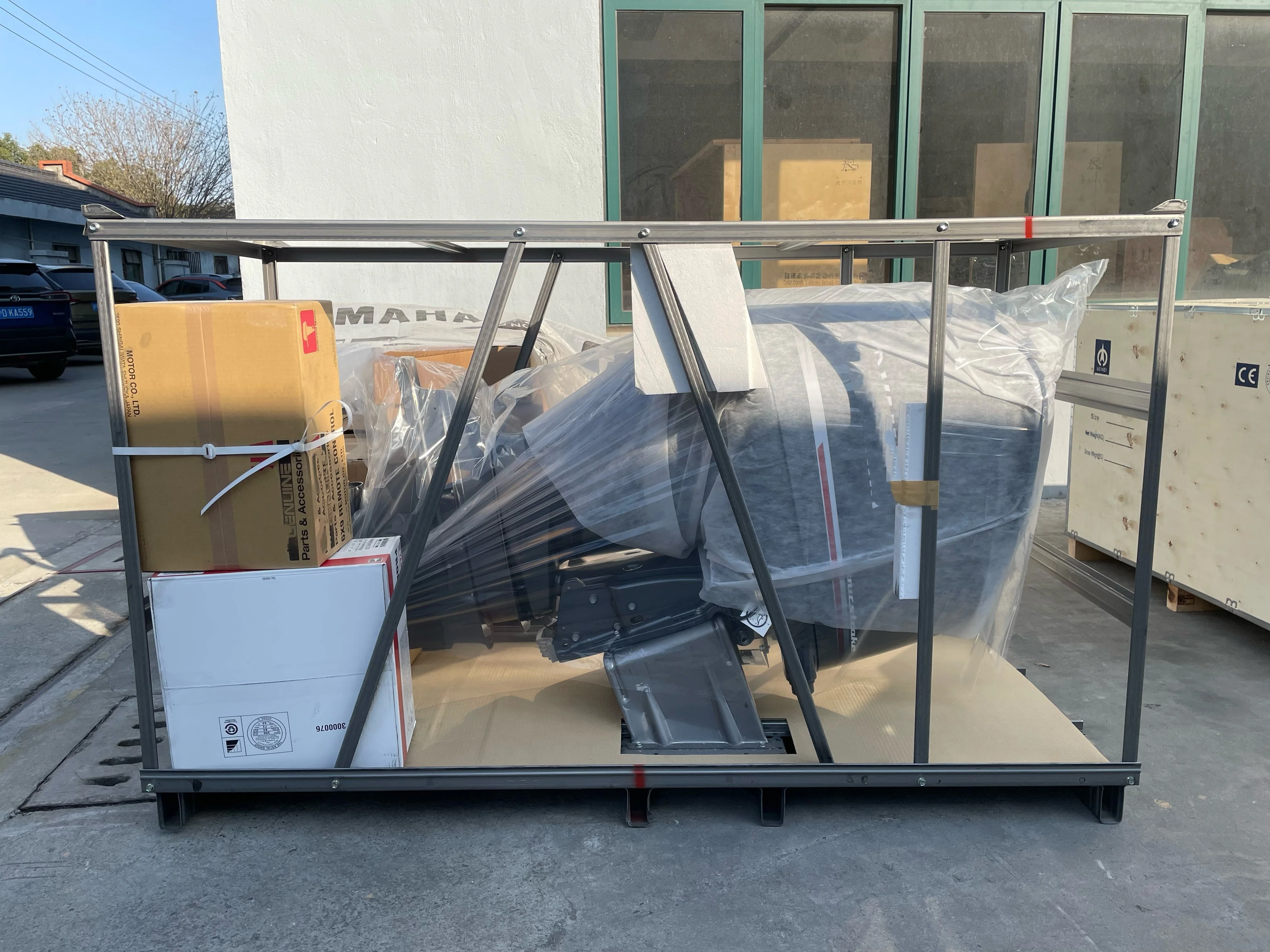 In stock genuine Yamahas 150hp 2 stroke Yamah 150AETX outboard engine