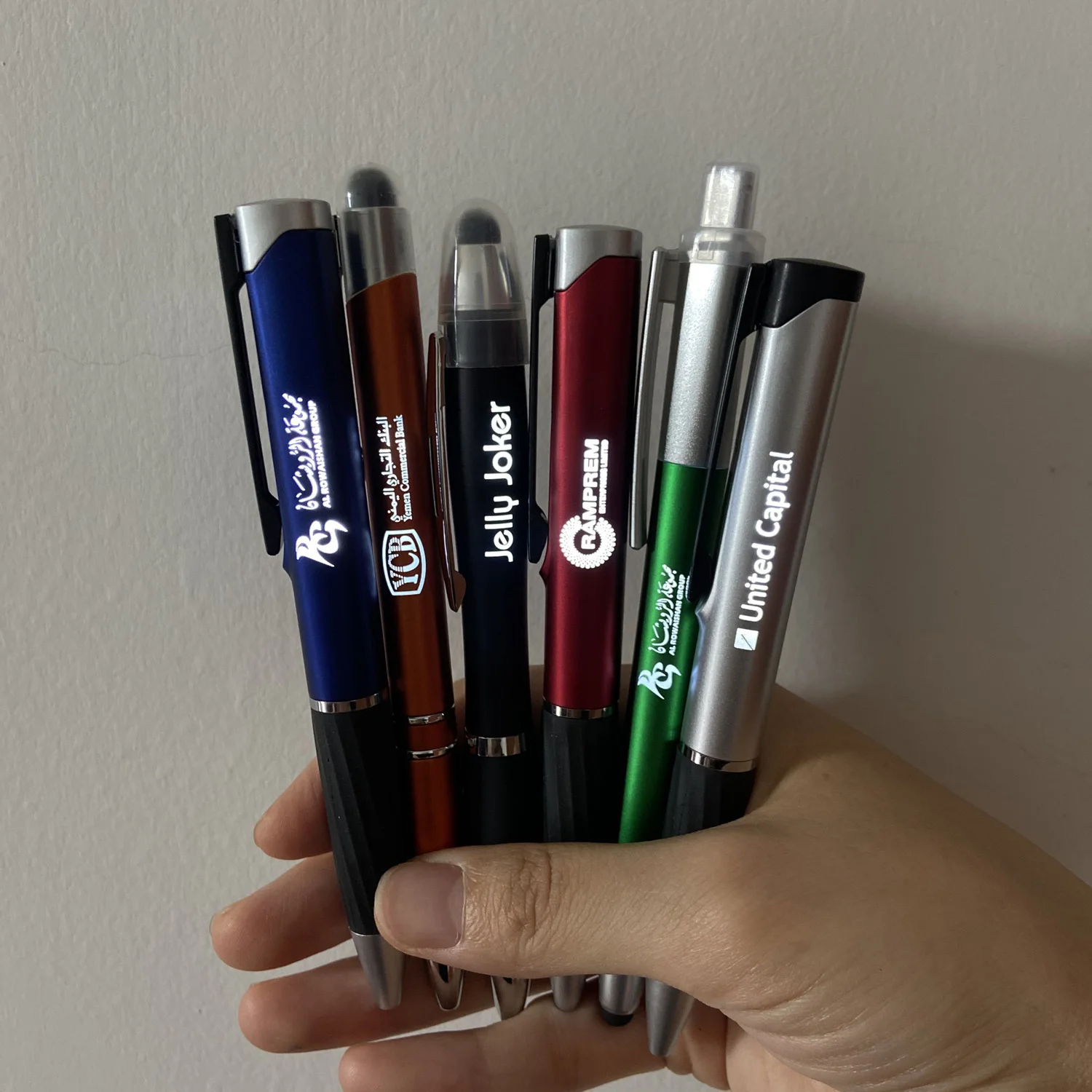 2025 new Unique back school Office School Supplier rabbit pen Gel Ink Pen cute children stationary