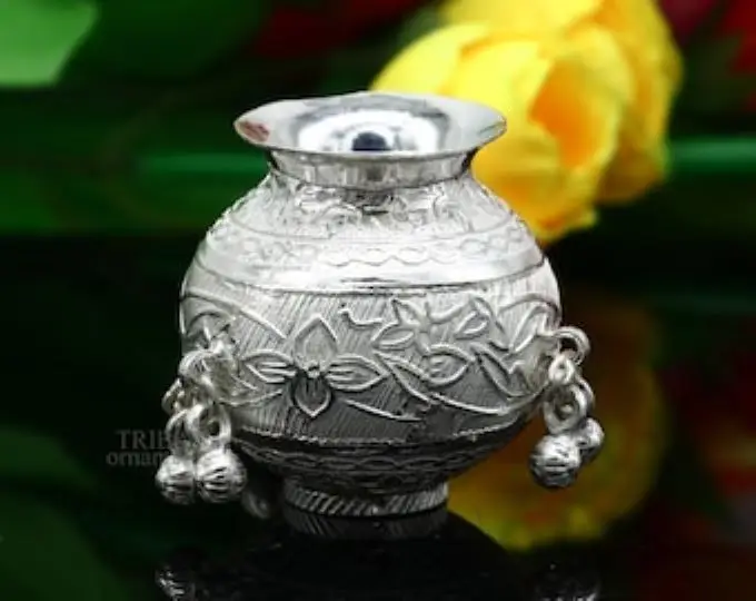 Kalash Puja Article Water Pot Thal Samagri Pattern Look Amazing Attractive Design  Worship Festive Pot Puja Article Handmade