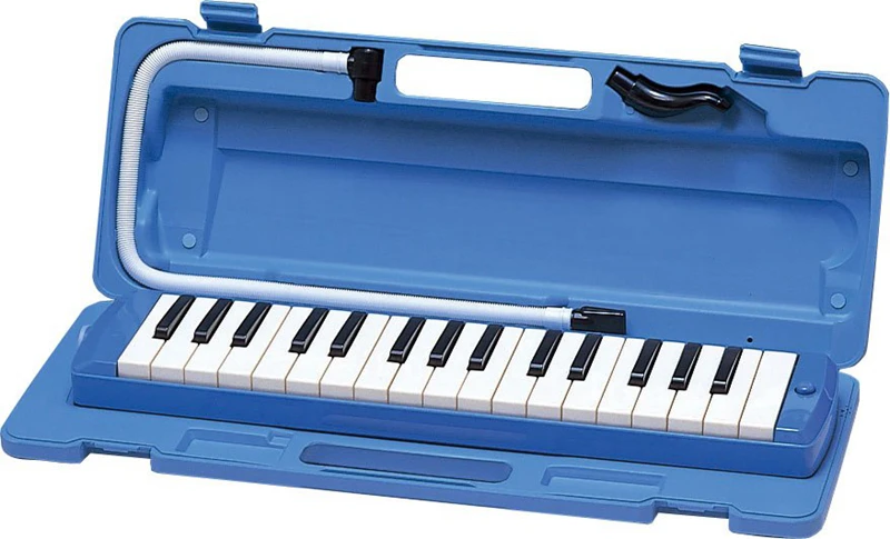 Yamahas Pianica P32D Keyboard Wind Instrument 32keys with Case and Blow Pipe