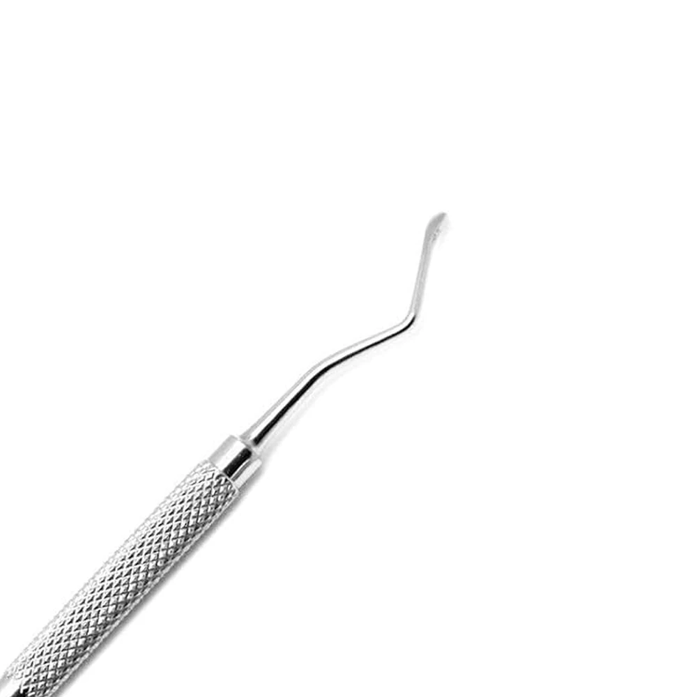 Удаление зубных кюретов с помощью инструментов