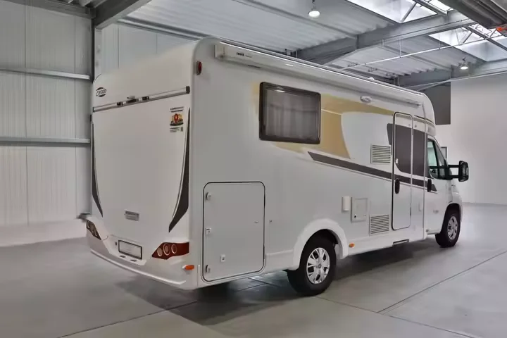 Used Mobile Car Trailer for Camping and Travel for Street Caravan Camper with Comfortable Mobile House Features
