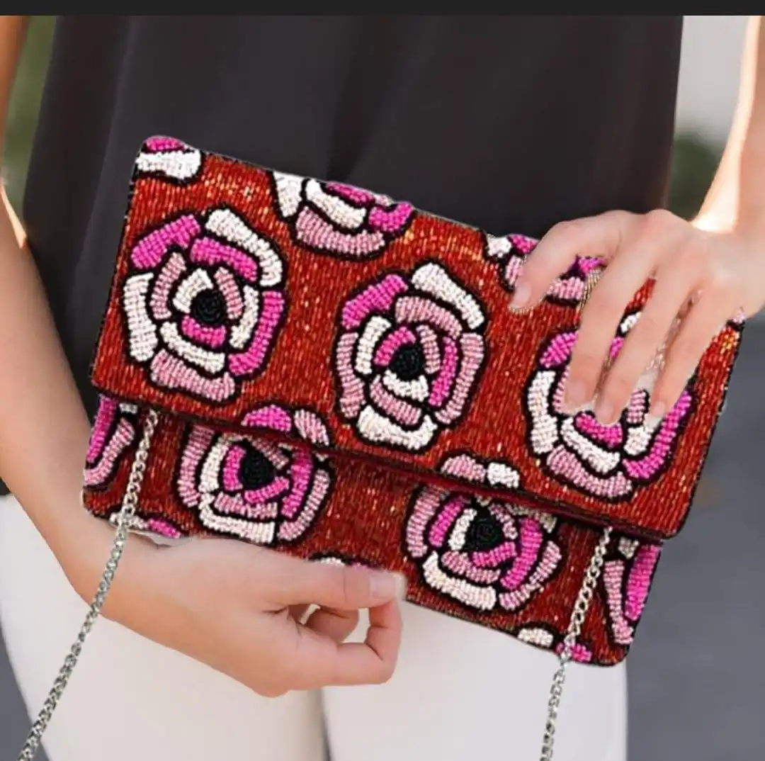 2024 Hot Sales Red Rose Pink Black Floral Seed Beaded Clutch Chain Crossbody Bag Boho Handbag