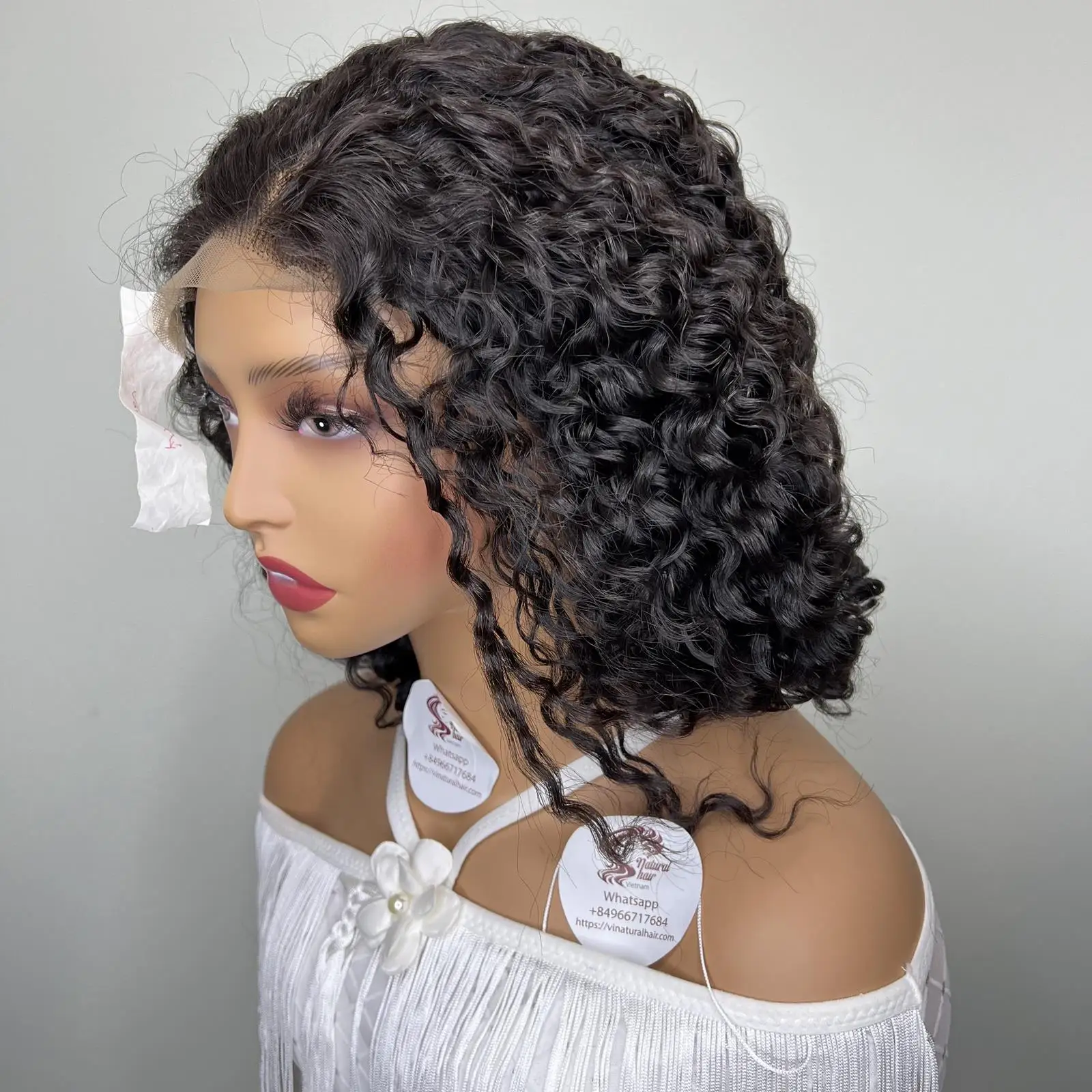 Новый продукт: парики из курчавых волос в бирманском стиле Короткие кудряющиеся с застежкой 4x4 кружева DD 1B 180% плотность и 100% вьетнамские человеческие волосы