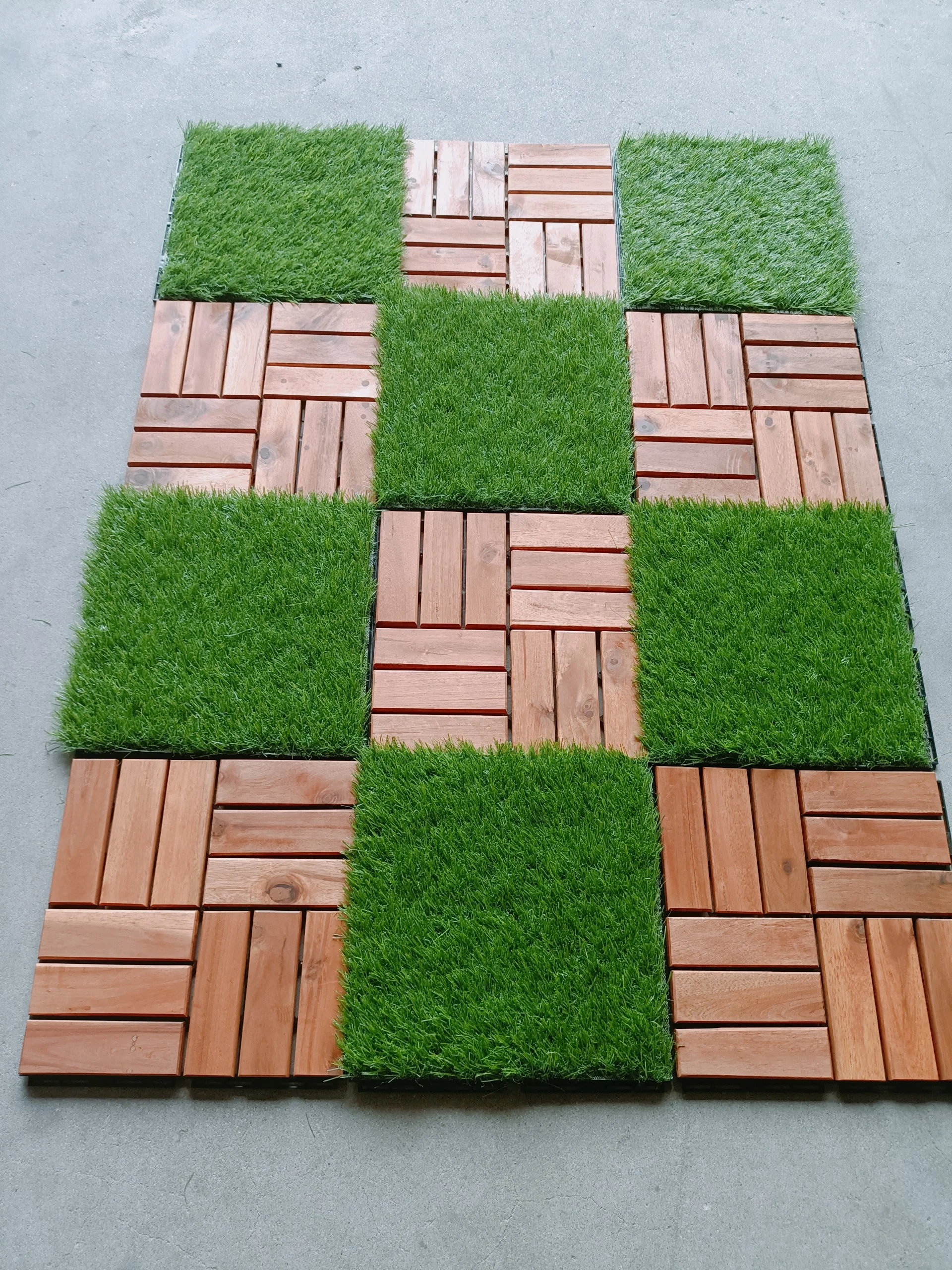 ARTIFICIAL GRASS TILE FOR GARDENING/BALCONY WITH CHEAP PRICE