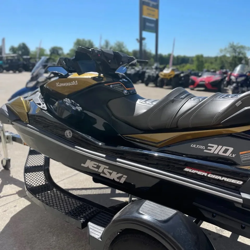 Новое поступление оригинальные новые скидки на 2023 Kawasaki JET SKI ULTRA