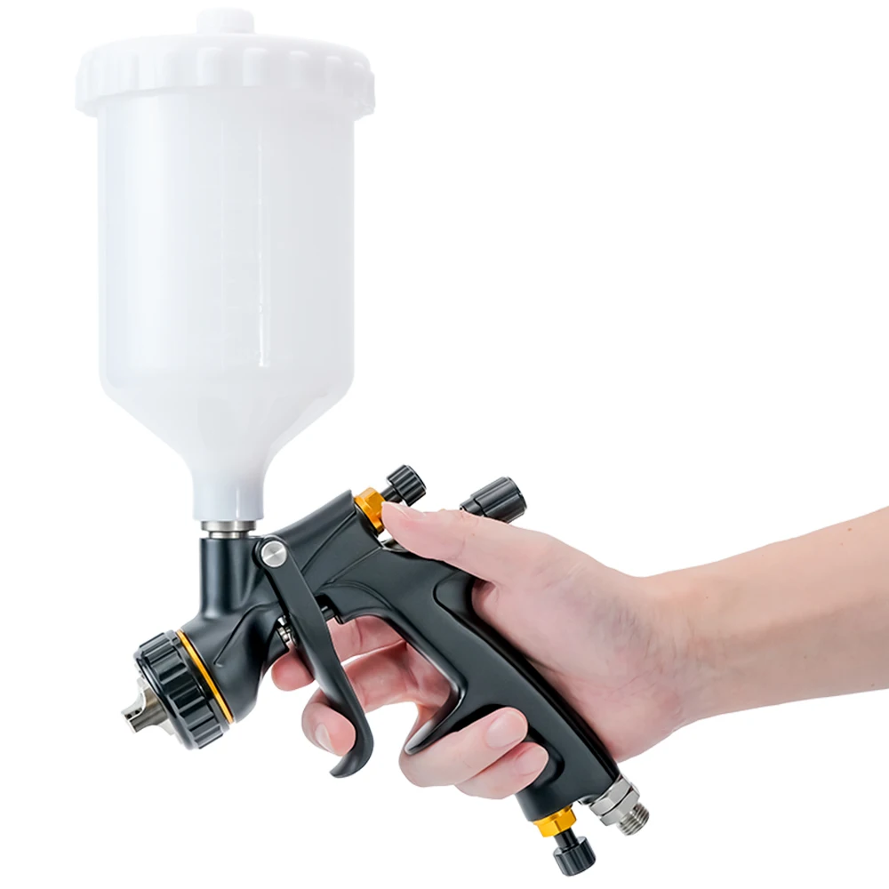 high volume low pressure HVLP spray gun for clearcoat