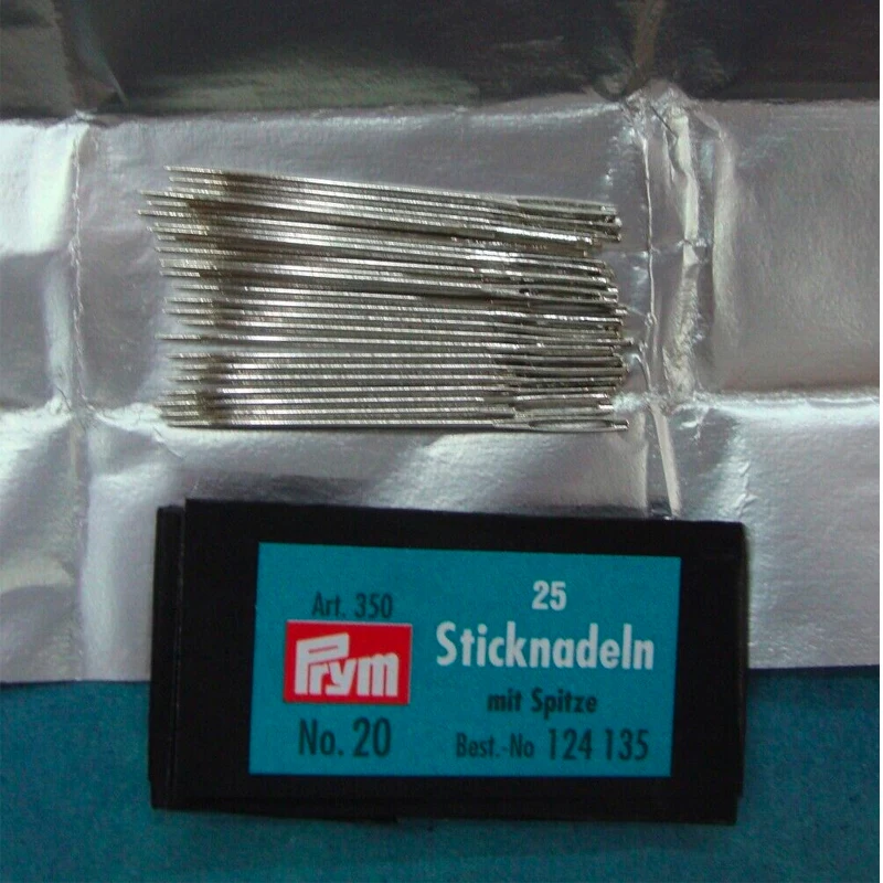 Prym 124135 Needlework Supplies 25pcs Sewing Cross Stitch Needles Hand Embroidery Needles with Point no 20
