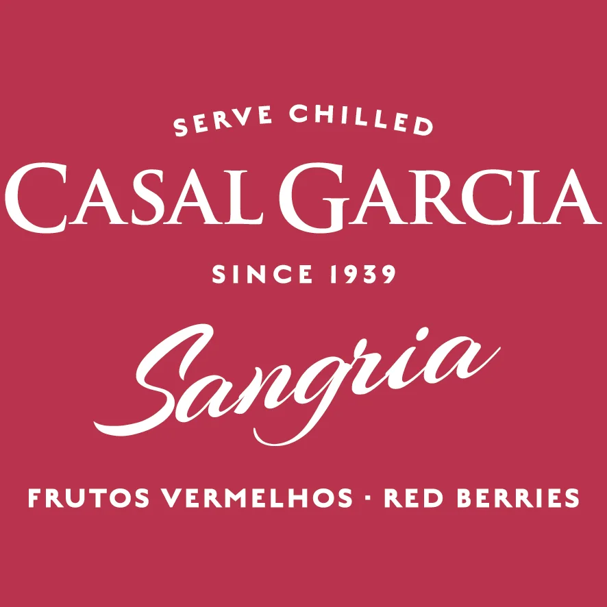 Casal Garcia Sangria красные ягоды