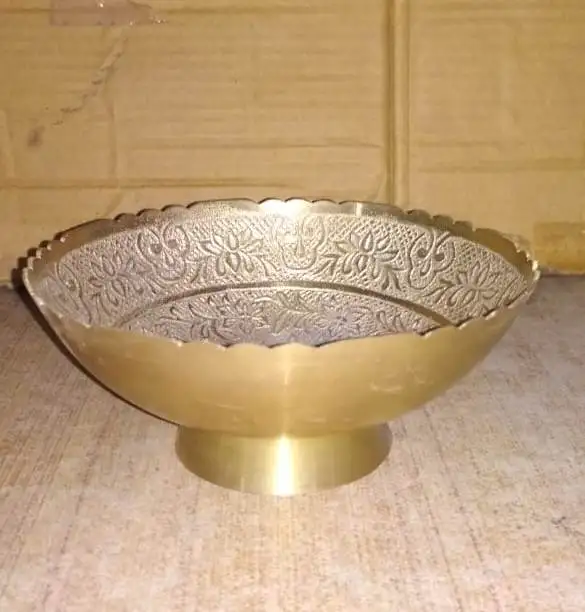Antique Look Brass Bowl New Design Brass Bowl For Dinnerware Serving Fruits High Quality Best Handmade Finishing Bowl