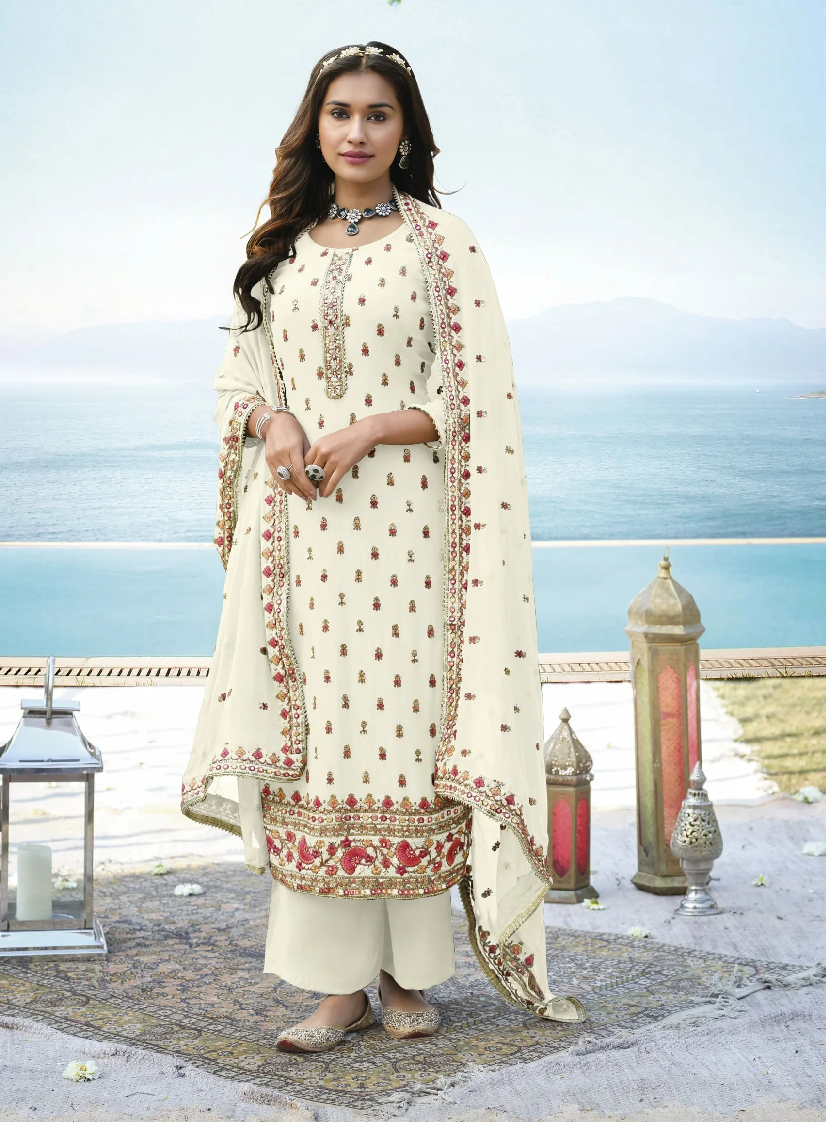 Indian and Pakistani Designer Salwar Kameez for Wedding and Party Wear Available at Wholesale Prices from India