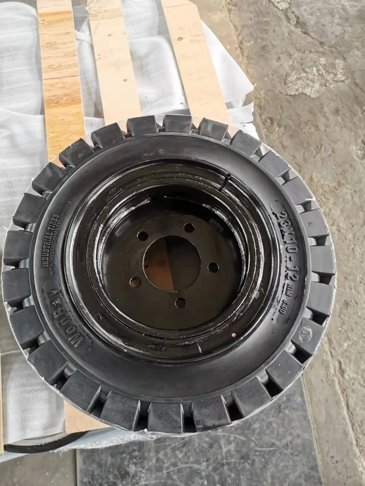 Станок для замены колес на 150 тонны и