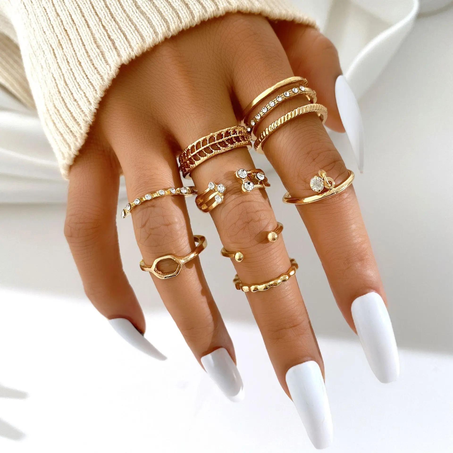Wholesale Custom New Fashionable Rhinestones Rings Set Newest Diamond Set Rings For Lady Gold Color Plated Wholesale Jewelry