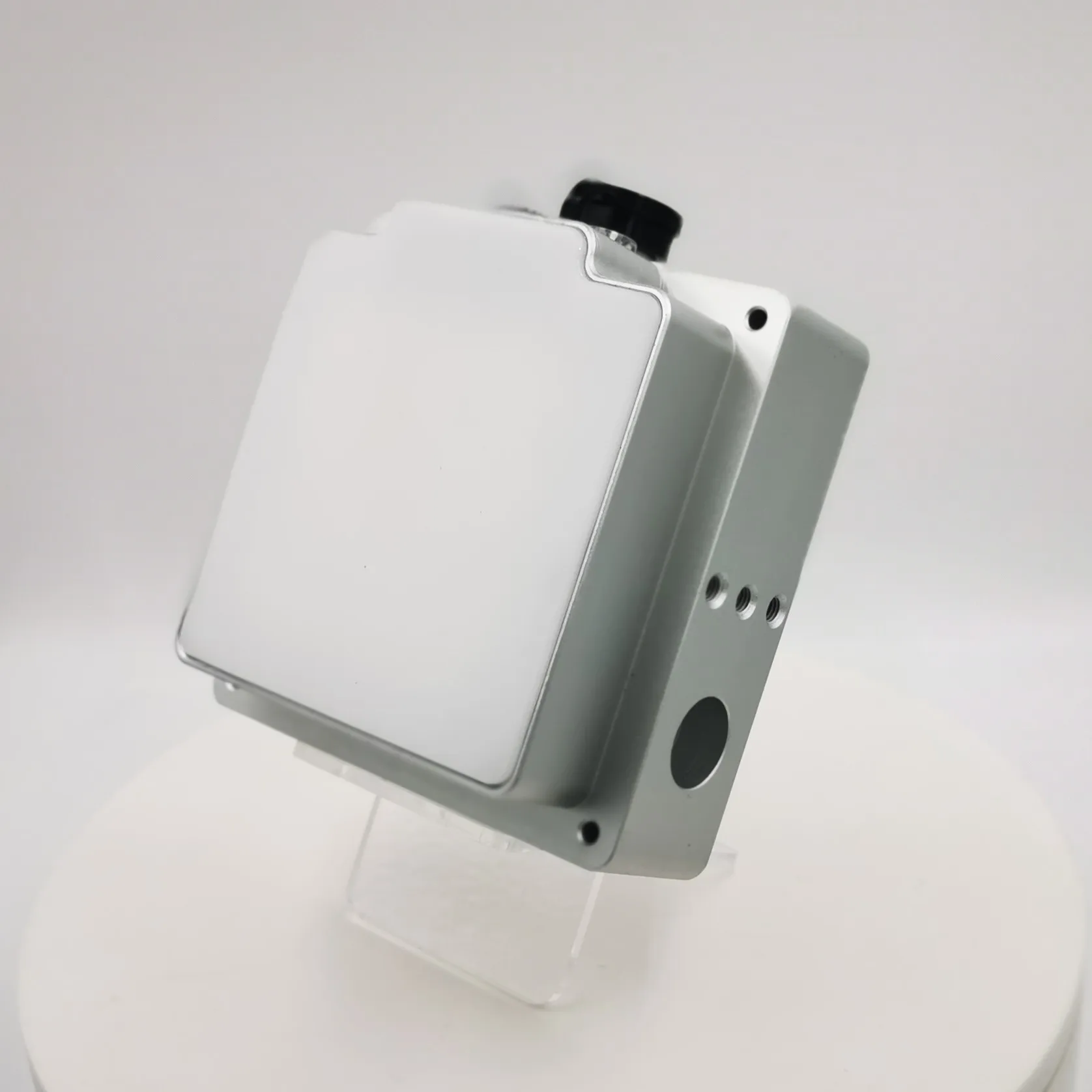 2023 New Promotion Non-Contact 0~30m Plane Radar Type Lake River Pipe Open Channel Level Sensor