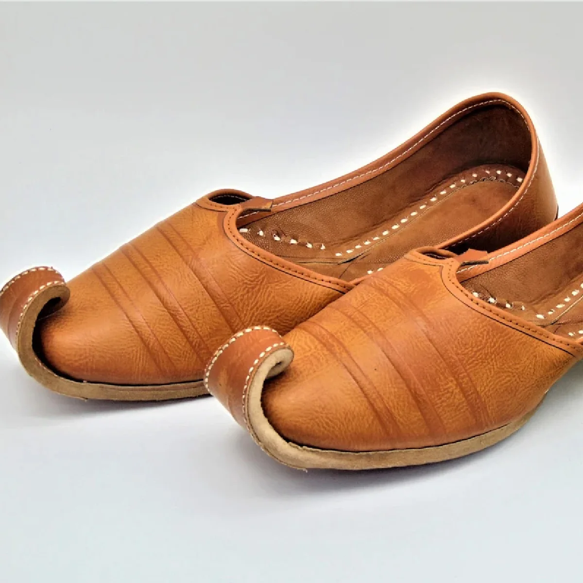Comfortable And Breathable Material With Reasonable Price / Plain Color Casual Outdoor Use Pakistani Khussa