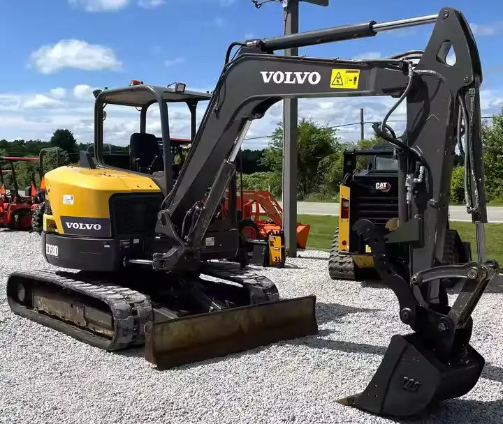 Купить достаточно UsedVolvo ECR58D Midi экскаватор 49 л.с. дизельный двигатель открытые капы гидравлическое заднее лопасти седло подвески
