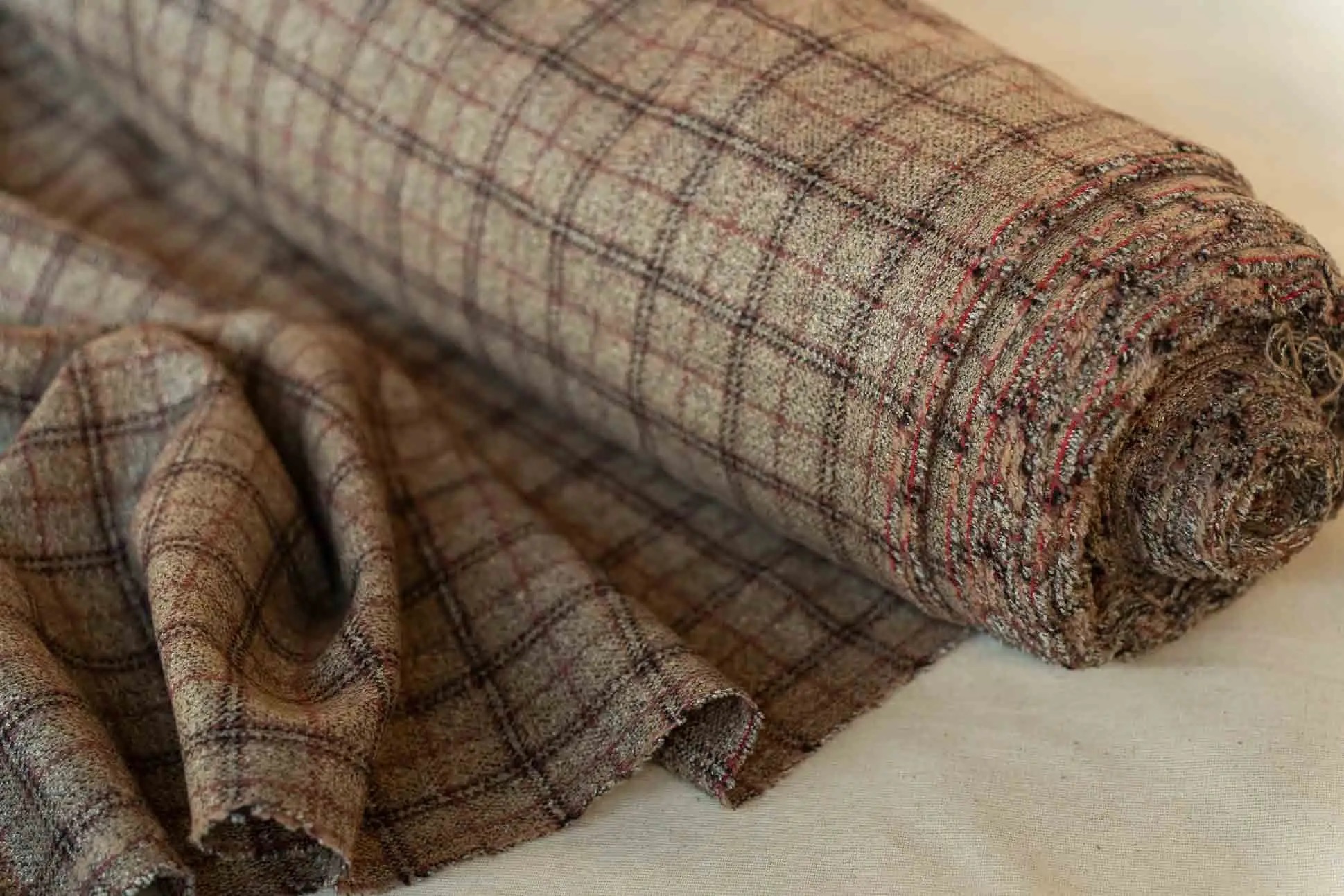 100% Pure Merino Wool Tweed Fabric
