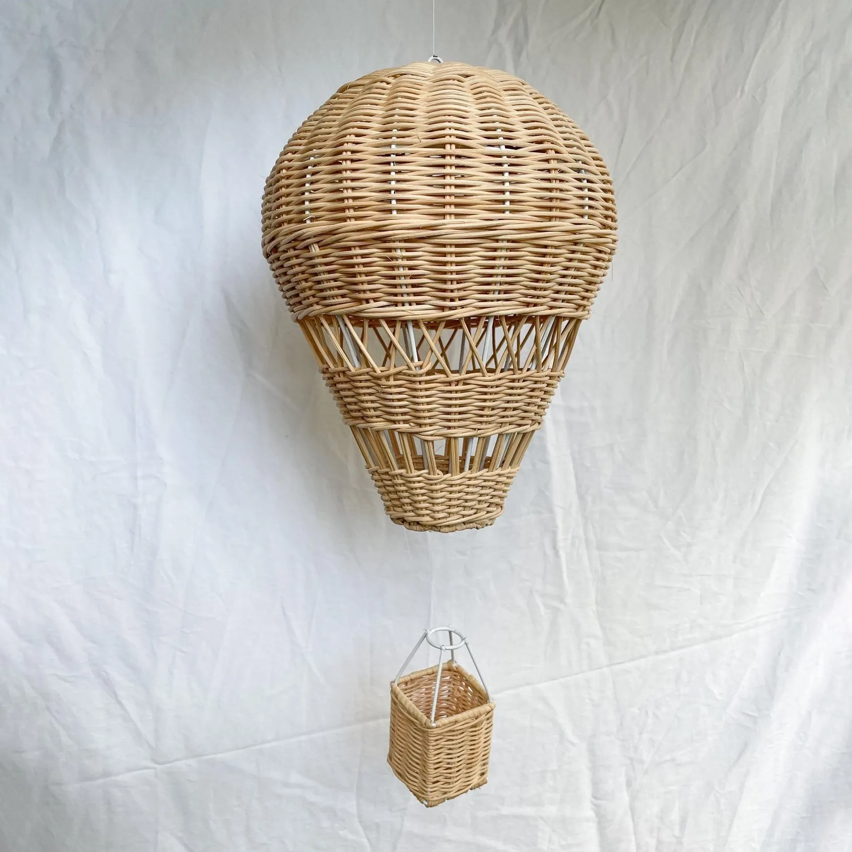Wicker hanging balloons natural decoration rattan hot air balloon for kids bedroom decorations and home decor