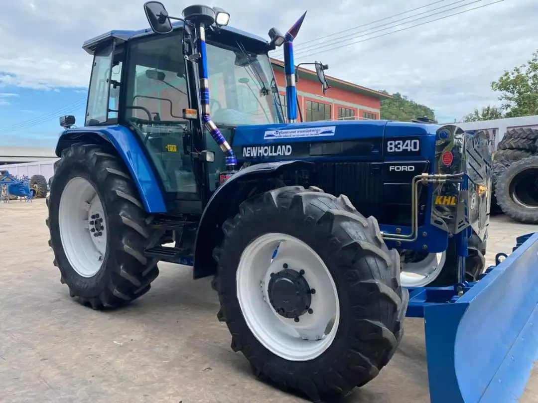 Fairly used  agricultural farm tractors new holland 3230 30hp 4x4wd with small mini compact equipment loader for sale