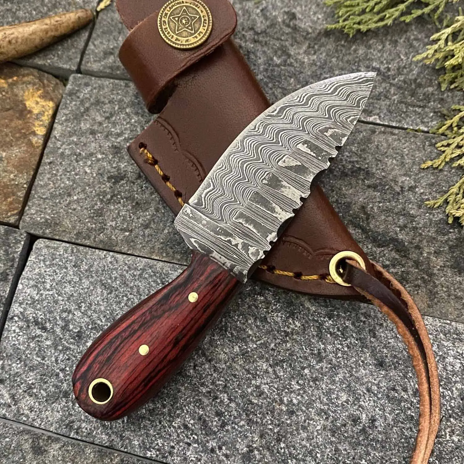 Unique Design Damascus Steel Skinner Knife Wood Handle Hand Made Customized Logo Skinner Knives