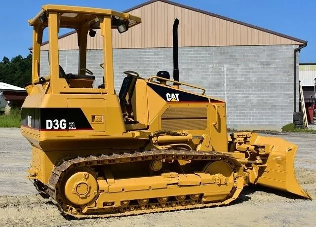 Efficiency CAT D3G XL LGP used bulldozers Mini Dozer Bulldozer 70 HP 8 Ton Caterpillar Mini Crawler Dozer Bulldozers For Sale