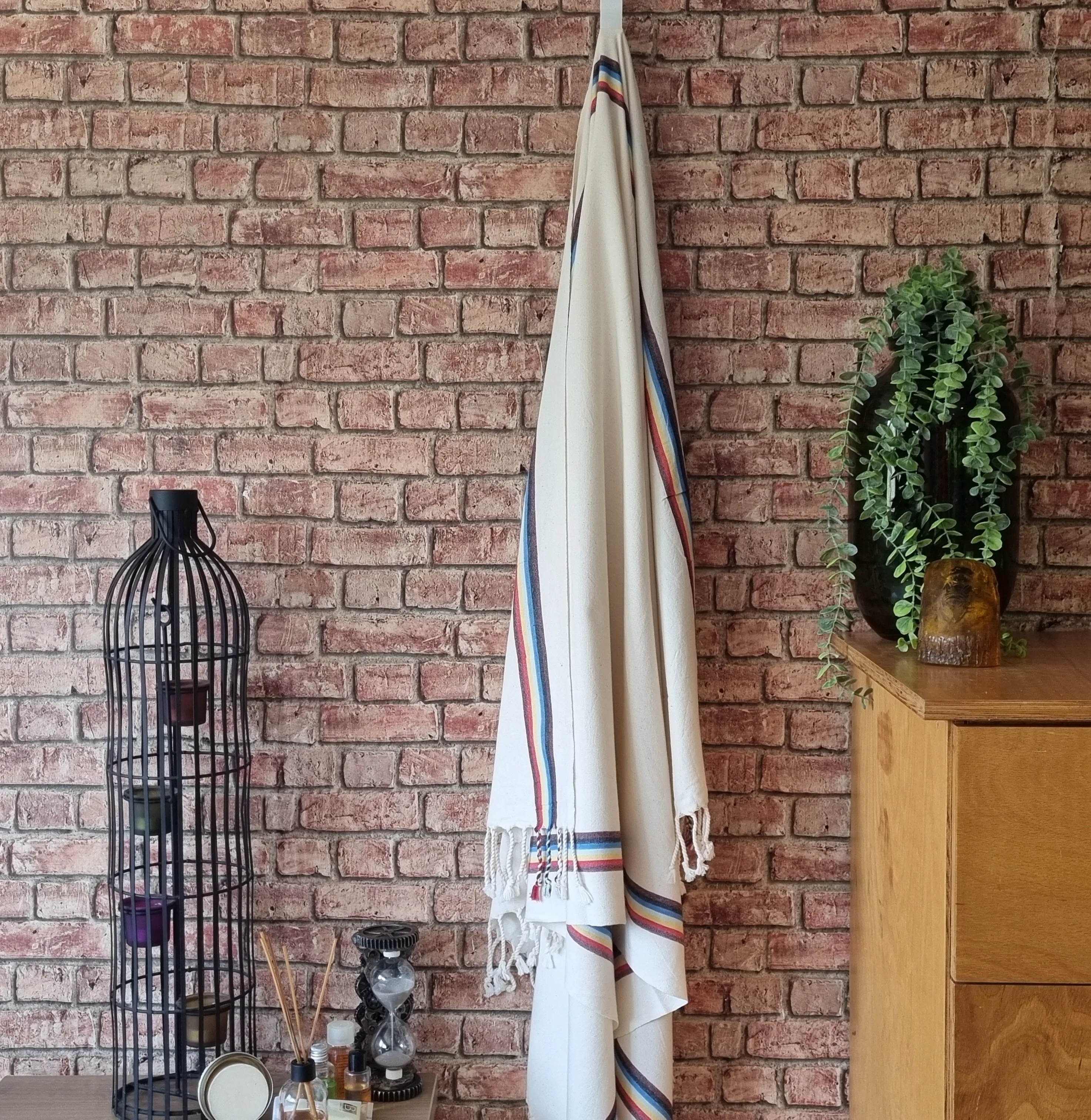 100% Cotton Multi Color Long Lasting Pestemal Towel Ideal for Pool Beach Sea and Home Use High Quality Beach Towels Peshtemal