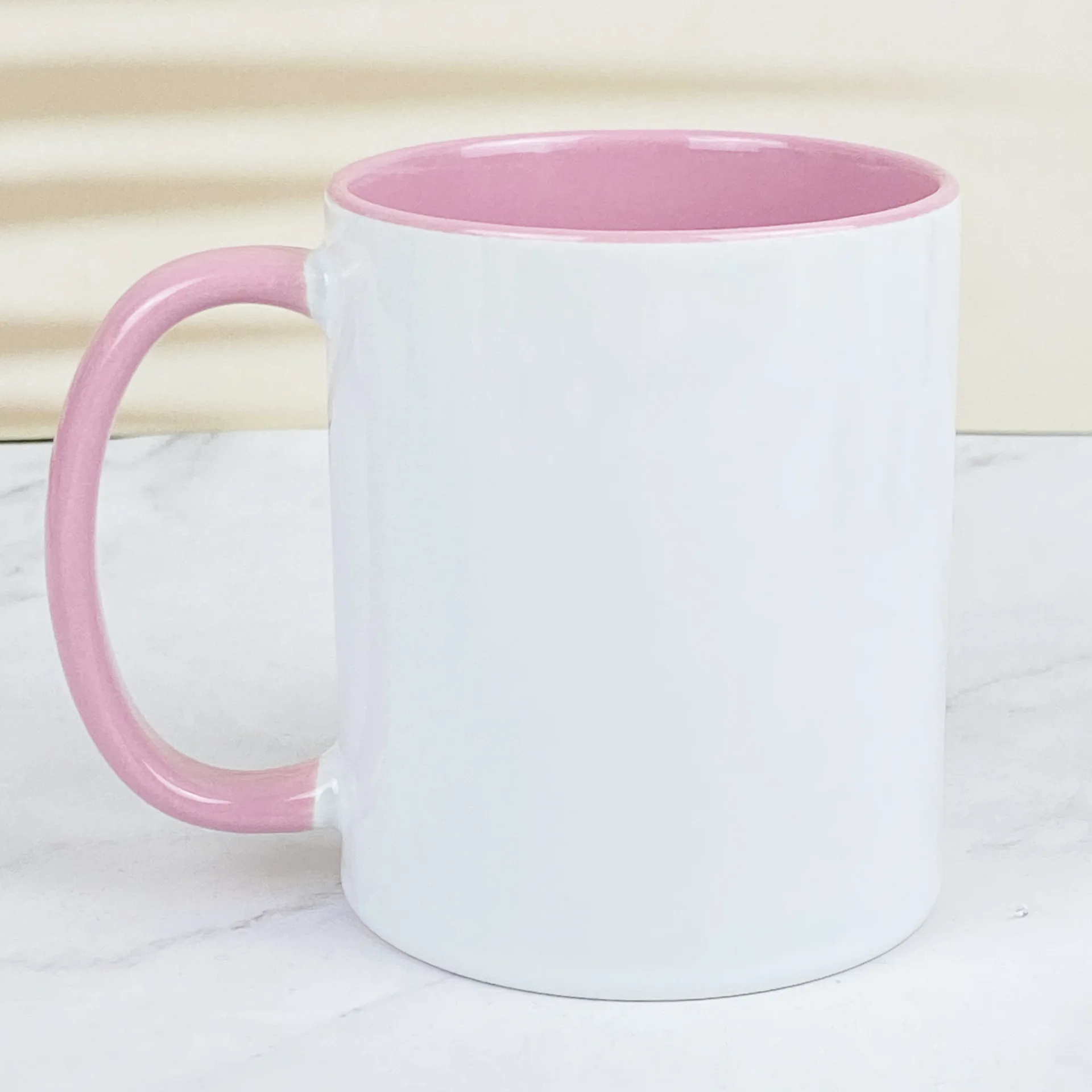 Hot sale heat transfer coated ceramic mug color handle custom wholesale mug sublimation blank 11oz white mug