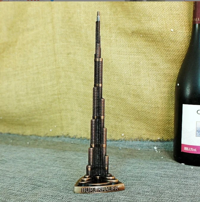 Hot Sale U A E emirates Travel Souvenir Model Home Decoration The Burj Khalifa Tower in Dubai