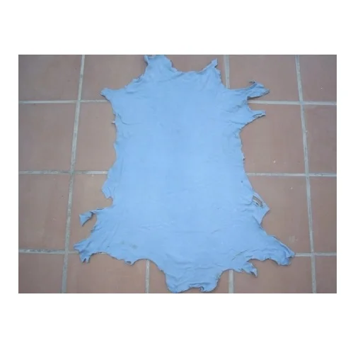 100% Pure Quality Raw Wet Salted and Dried Cow Leather / Hides / Skins At Best Cheap Wholesale Pricing