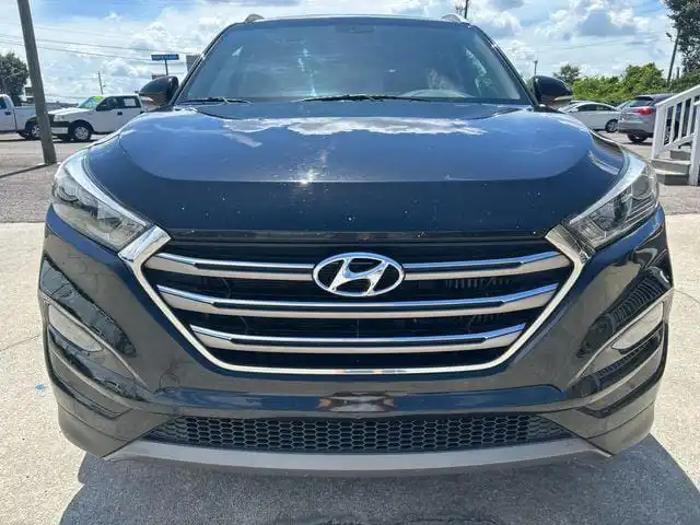 Clean 2018 Hyundai Tucson Limited AWD