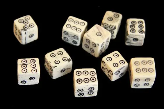 Vintage Buffalo Camel Bone Dice Natural Hand Made Bone Dice Indoor Games Customize 6 Side Bone Dice Genuine Quality Cubes