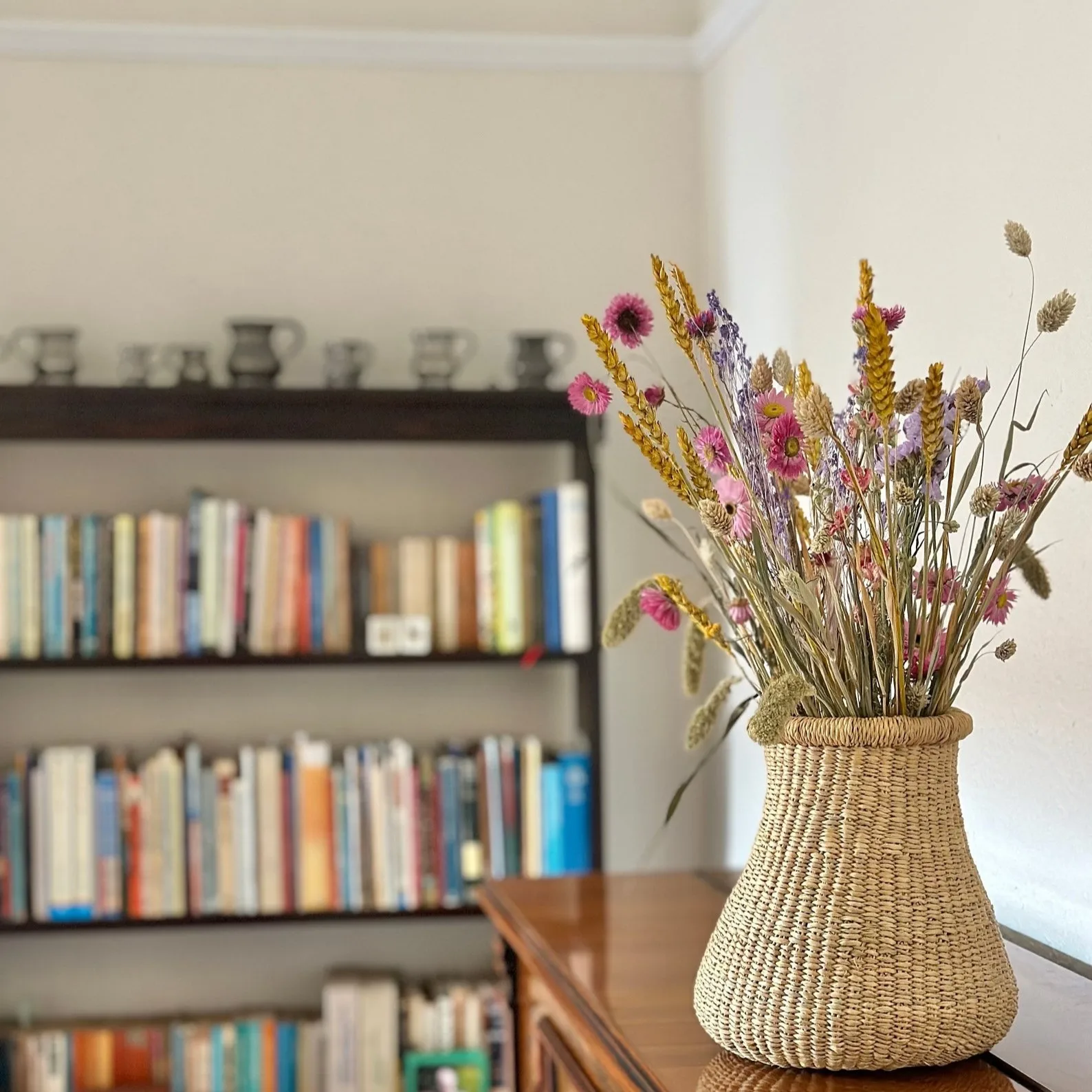Seagrass Dry Flower Vase