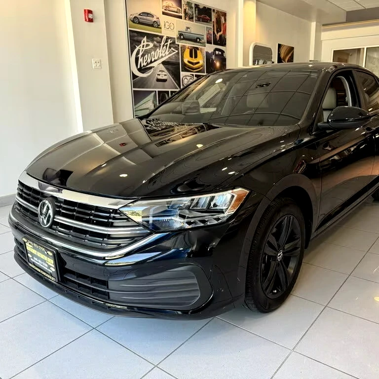 Б/у 2023 Volkswagens Jettas 1 5 T SE FWD