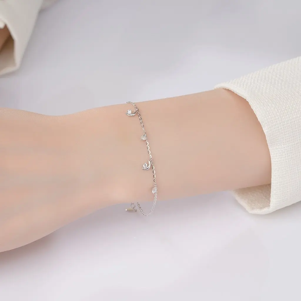 New arrival fine jewelry fashion 14k white gold moon shaped bracelets women custom design with cz stone Vietnam Manufacturer