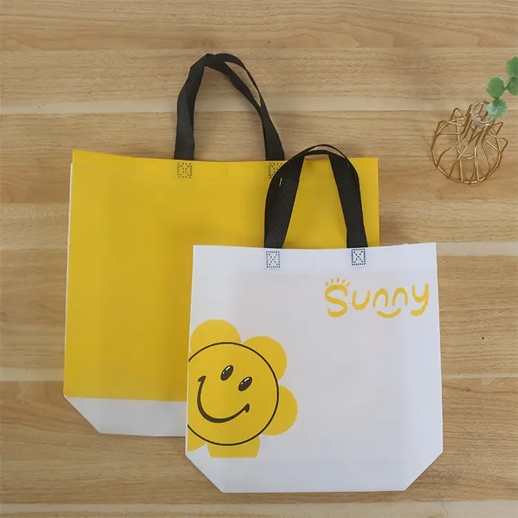 No Moq Advertising Bag Metallic Laminated Pp Non Woven Shopping Bag Gold Non Woven Packaging Tote Bag