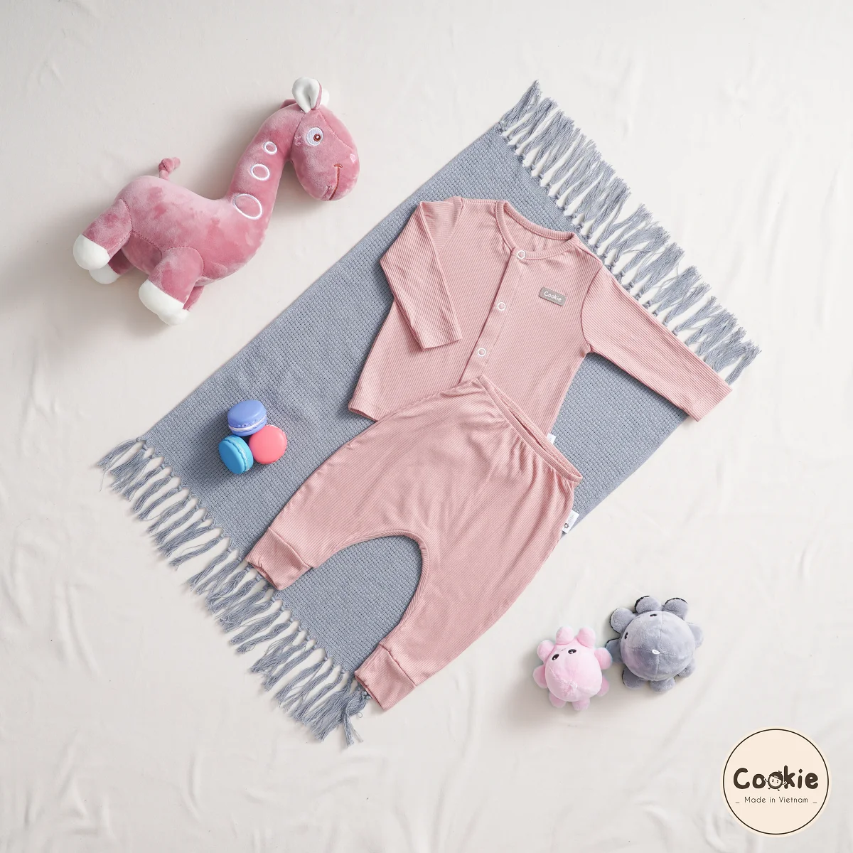 Air-cool Knitwear fabric Vietnam Unisex Newborn Set with a CF button placket long sleeve top & elastic waist pants