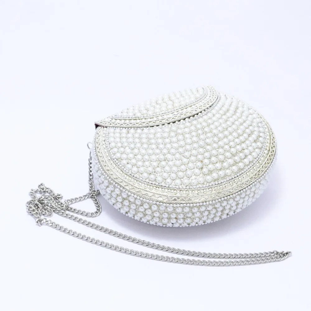 Women Fashion Beach Style Hand Handbag / Clutch Bag / Ladies Purse Stone Beaded Handbag Red Beaded Evening Bag Mother of Pearl