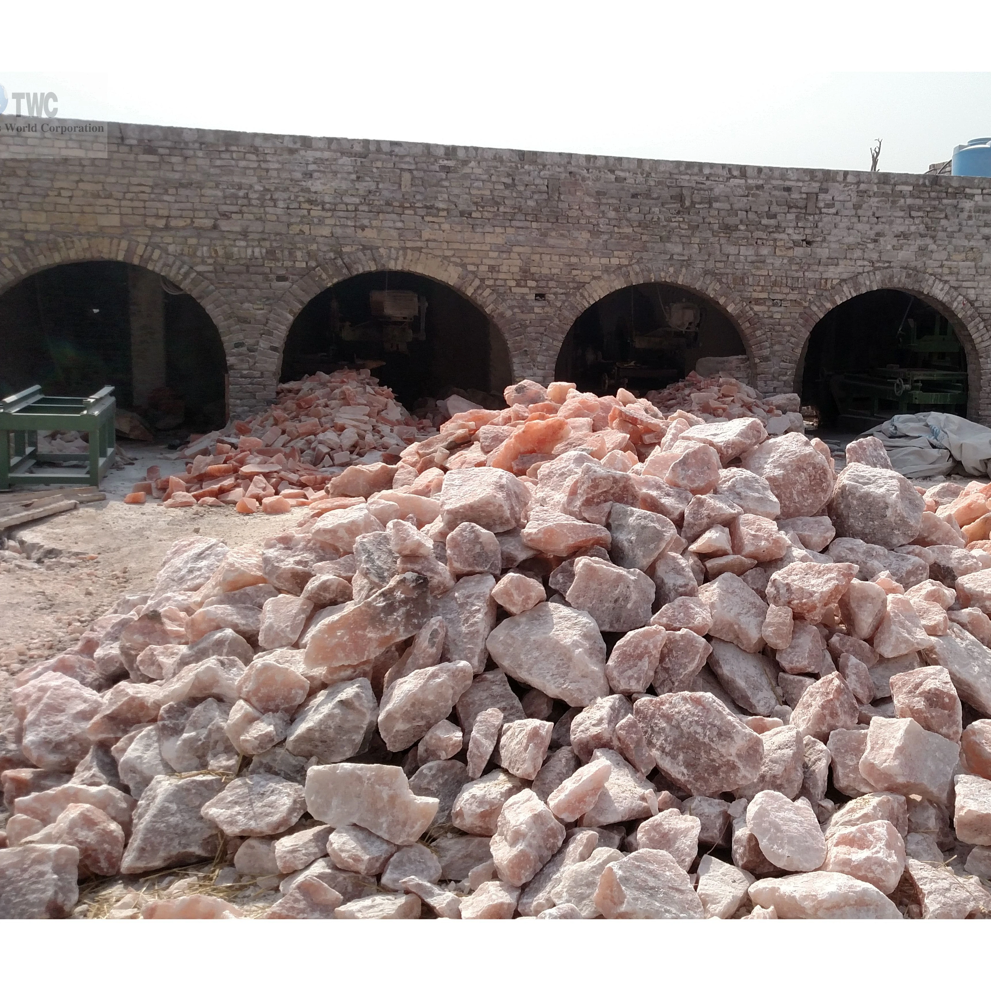 100% Pure Himalayan Raw Rock Salt Block For Salt Cave and Salt Room Construction Available in Best Qualtity